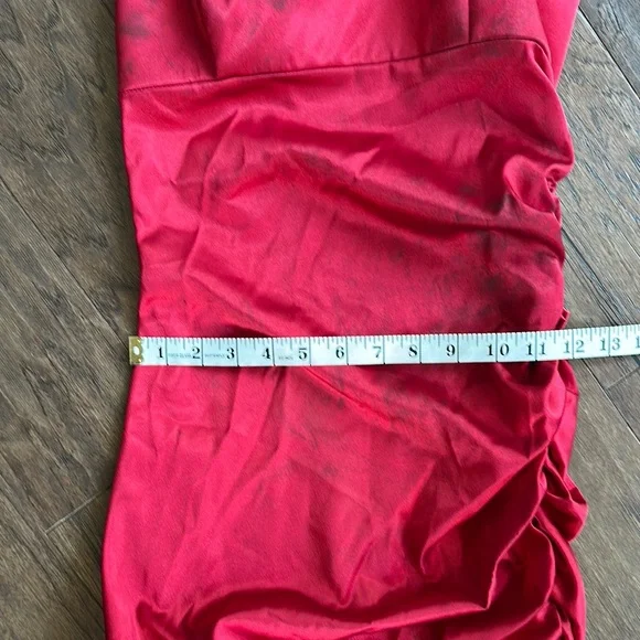 Zombie Prom Queen Gown - Picture 7 of 11